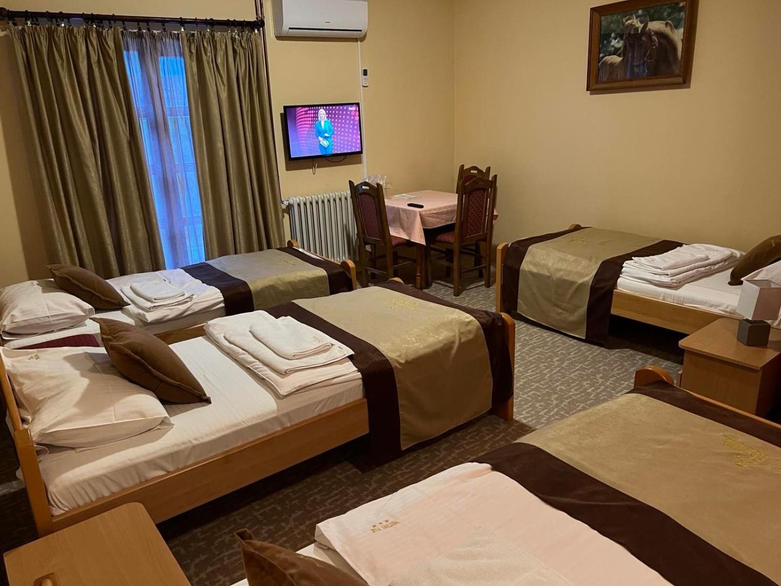 Hotel Dva Goluba Pale Ngoại thất bức ảnh