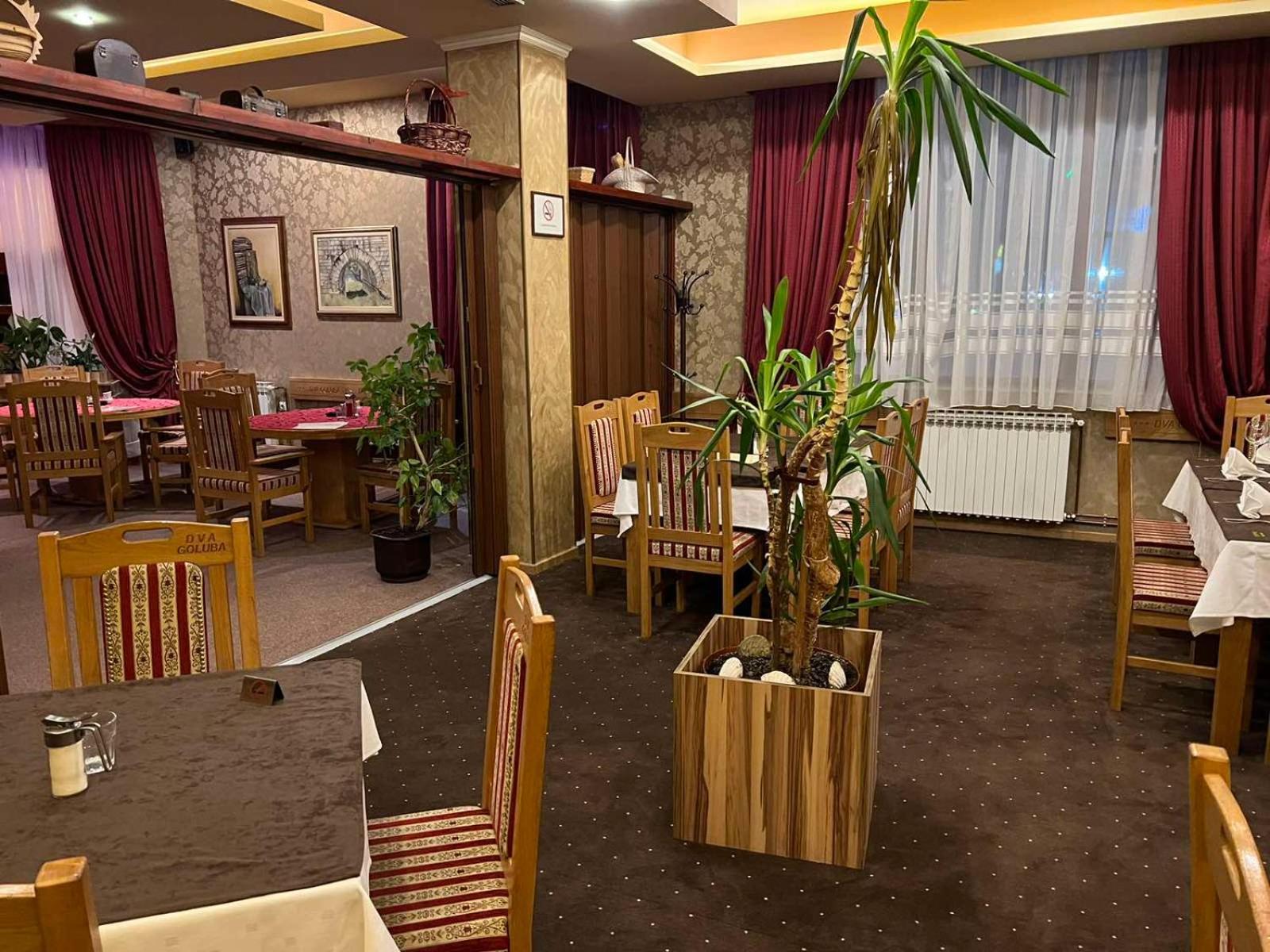 Hotel Dva Goluba Pale Ngoại thất bức ảnh