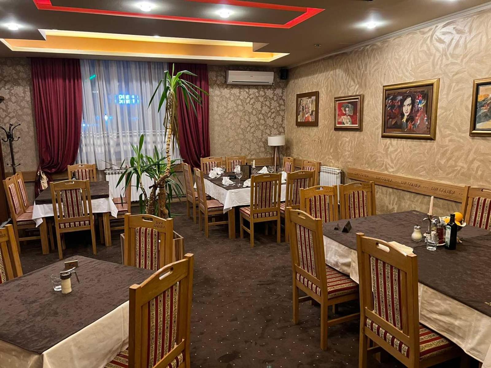 Hotel Dva Goluba Pale Ngoại thất bức ảnh