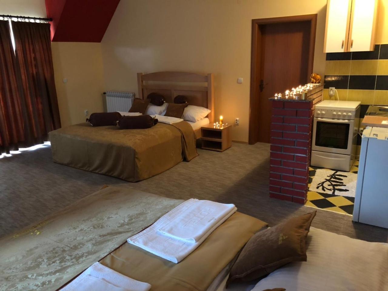 Hotel Dva Goluba Pale Phòng bức ảnh